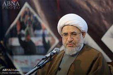 عضو مجلس خبرگان: امروز شرایط به گونه‌ای است که دست برتر در میدان از آن ملت ایران است/  آمریکا در برابر این ملت عقب‌نشینی کرده است
