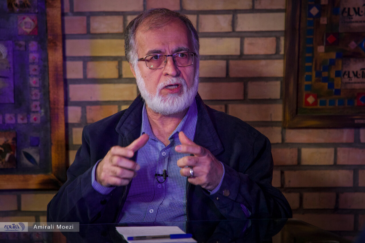 عطریانفر: رفتارهای افراطی و با مشی تندروی سم مهلک سیاست هستند/ رئیس پارلمان باید مانع فحاشی نوکیسهها علیه شخصیتهای نظام می شد عطریانفر: رفتارهای افراطی و با مشی تندروی سم مهلک سیاست هستند/ رئیس پارلمان باید مانع فحاشی نوکیسهها علیه شخصیتهای نظام می شد