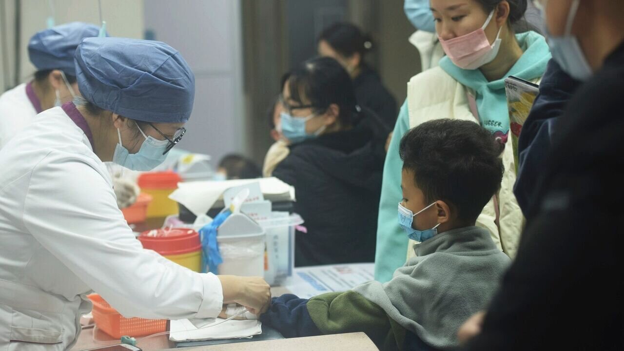 - واکنش چین به نگرانی جهانی درباره شیوع ویروس جدید در این کشور