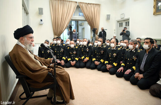 Leader terms Navy progress since Islamic Rev. as unbelievable