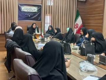 همایش آموزشی مدیران کانون‌های تخصصی خواهران در سنندج برگزار شد