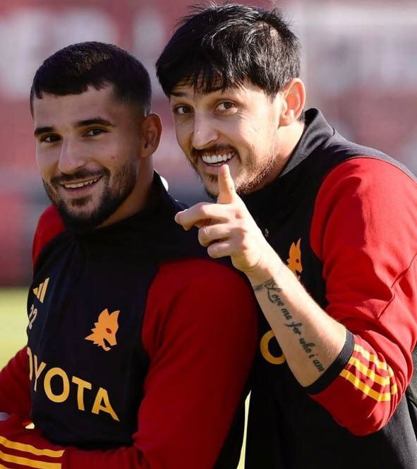 عکس| شیطنت سردار با بازیکن جنجالی