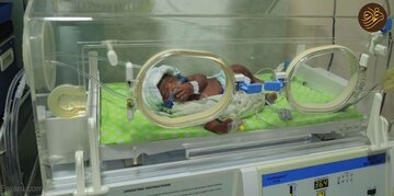 زن ۷۰ ساله دوقلو به دنیا آورد/ عکس زن ۷۰ ساله دوقلو به دنیا آورد/ عکس