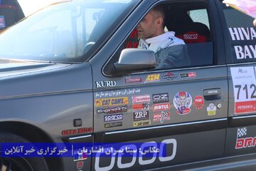 مسابقات اتومبیلرانی درگ (سرعت و شتاب)
