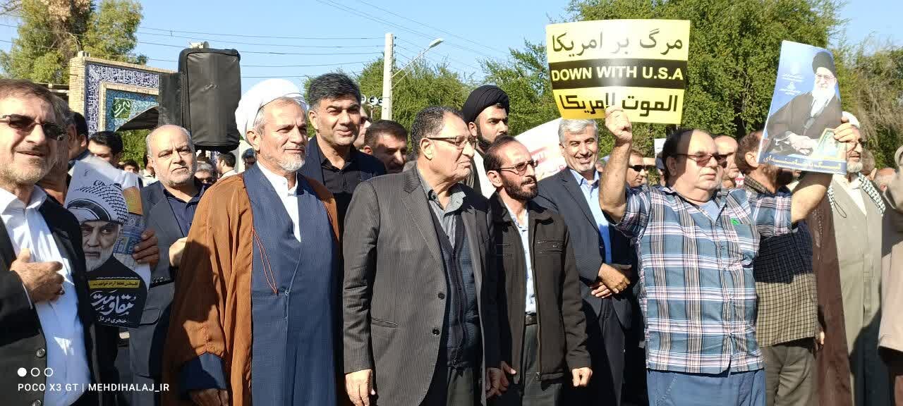 گزارش تصویری/تجمع مردمی حمایت از مردم غزه همزمان با سراسر کشور در دزفول