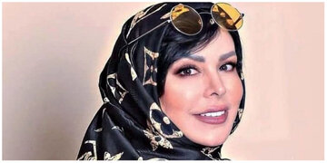 عکس | سلفی جدید فلور نظری؛ چهره‌ای جوان در ۵۵ سالگی