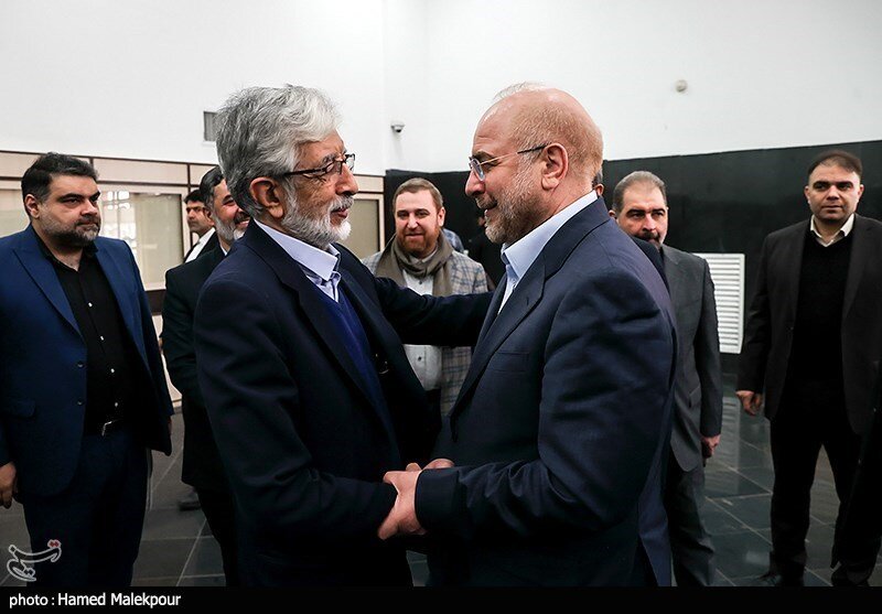 عکسی از احوالپرسی گرم و صمیمی قالیباف و حدادعادل