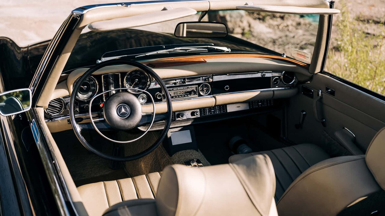 دستکاری مرسدس بنزهای قیمتی/ ۷ میلیارد ناقابل برای ارتقای یک ماشین قدیمی /عکس