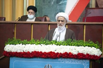 تولید پایدار ۹۷ درصدی اوره در پتروشیمی مسجد سلیمان با حمایت آیت الله کعبی 