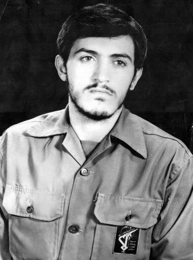 عکس| شباهت جالب سردار آزمون با شهید والا مقام مهدی زینالدین