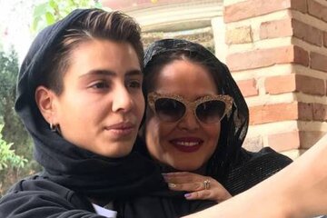 عکس | سلفی جدید بهاره رهنما در کنار دخترش پریا