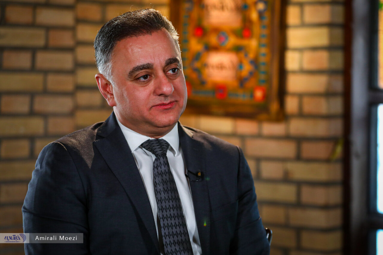 افشاگری تازه درباره واردات خودروهای دست دوم/ احتشامزاد: آزادسازی واردات خودروهای کارکرده، شو تبلیغاتی بود