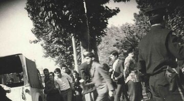 خوش و بش ریچارد نیکسون با محمدرضا پهلوی که زمینه ساز یک اعتراض تاریخی شد + عکس