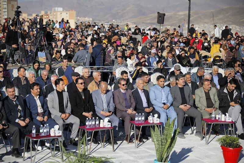 بوستان زیبای ۲۰ هکتاری روجیار در سنندج افتتاح شد/عکس