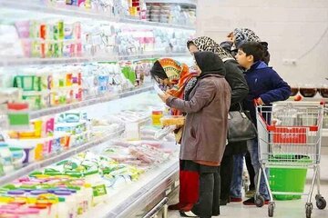 جریانی تلخ در اقتصاد ایران/ تورم، سفره خانوار را نشانه گرفت