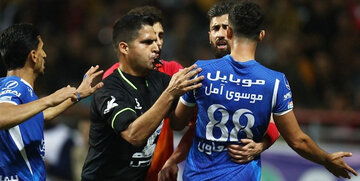 بازی استقلال - فولاد 3-0 خواهد شد؟
