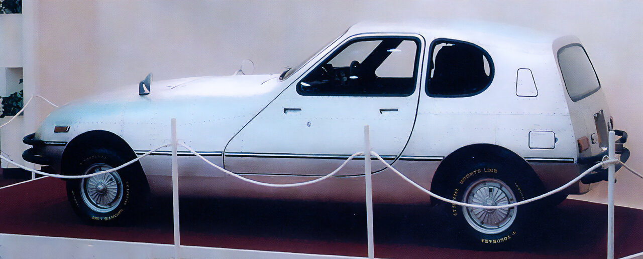 این خودرو هموزن ۴۵ گونی برنج است!/ عکس