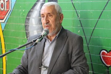 گلایه  جامعه کارگری از ۴ نماینده استان سمنان درمجلس این است که،چرا ؟ چرا ؟ و چرا ؟