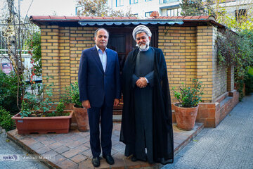 مناظره داغ در «کافه خبر» / نوروزی: طرح صیانت ذبح شد، مردم را ترساندند، قالیباف هم فشار آورد / نوری قزلجه: خیر، این طرح خیلی ترسناک بود