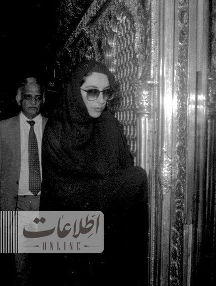 حجاب متفاوت بی نظیر بوتو در کنار رهبر انقلاب و هاشمی‌رفسنجانی +عکس