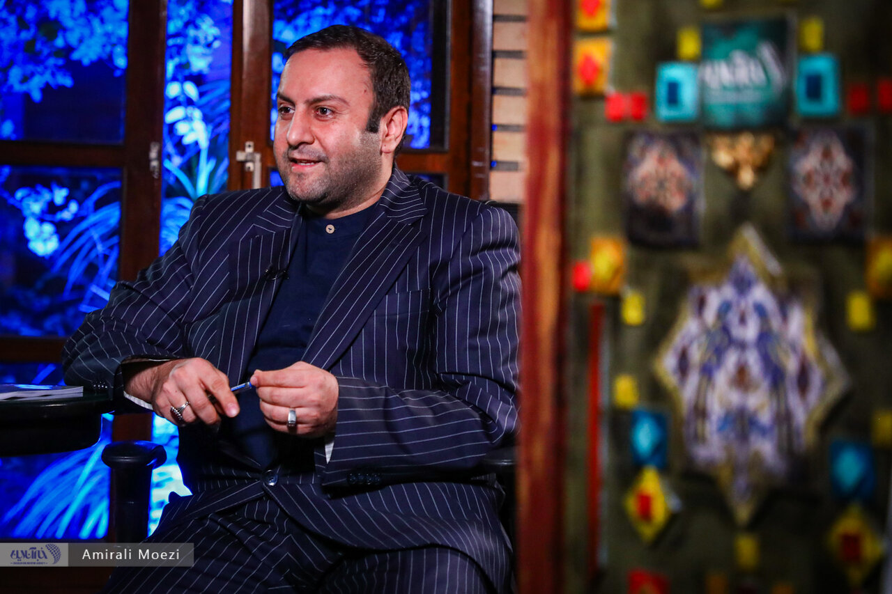 پیرهادی: قالیباف مخالف وزارت سعید محمد نبود / تاخیر دولت در وادات خودرو غلط است / قوای دیگر هم شاسی بلند گرفته بودند / اصولگرایان به یک لیست میرسند 3