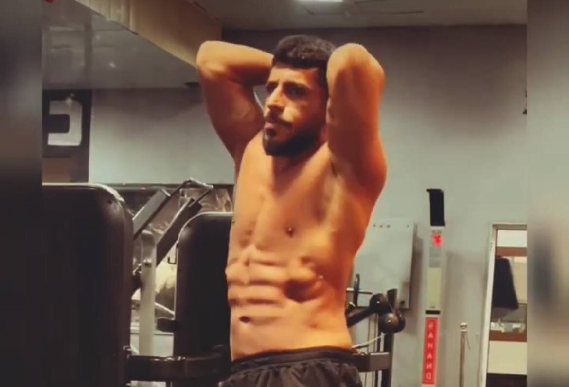 عکس| سیکسپک یک روحانی که فیتنس کار میکند/ فیگور حاجآقا در باشگاه بدنسازی!