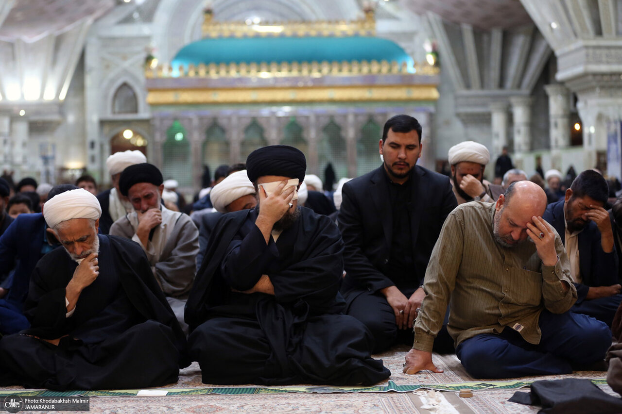 عکسی از چهره محزون سیدحسن خمینی و اصلاحطلب معروف