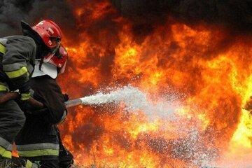 شمع سفره هفت‌سین یک خانه را به آتش کشید!/ عکس