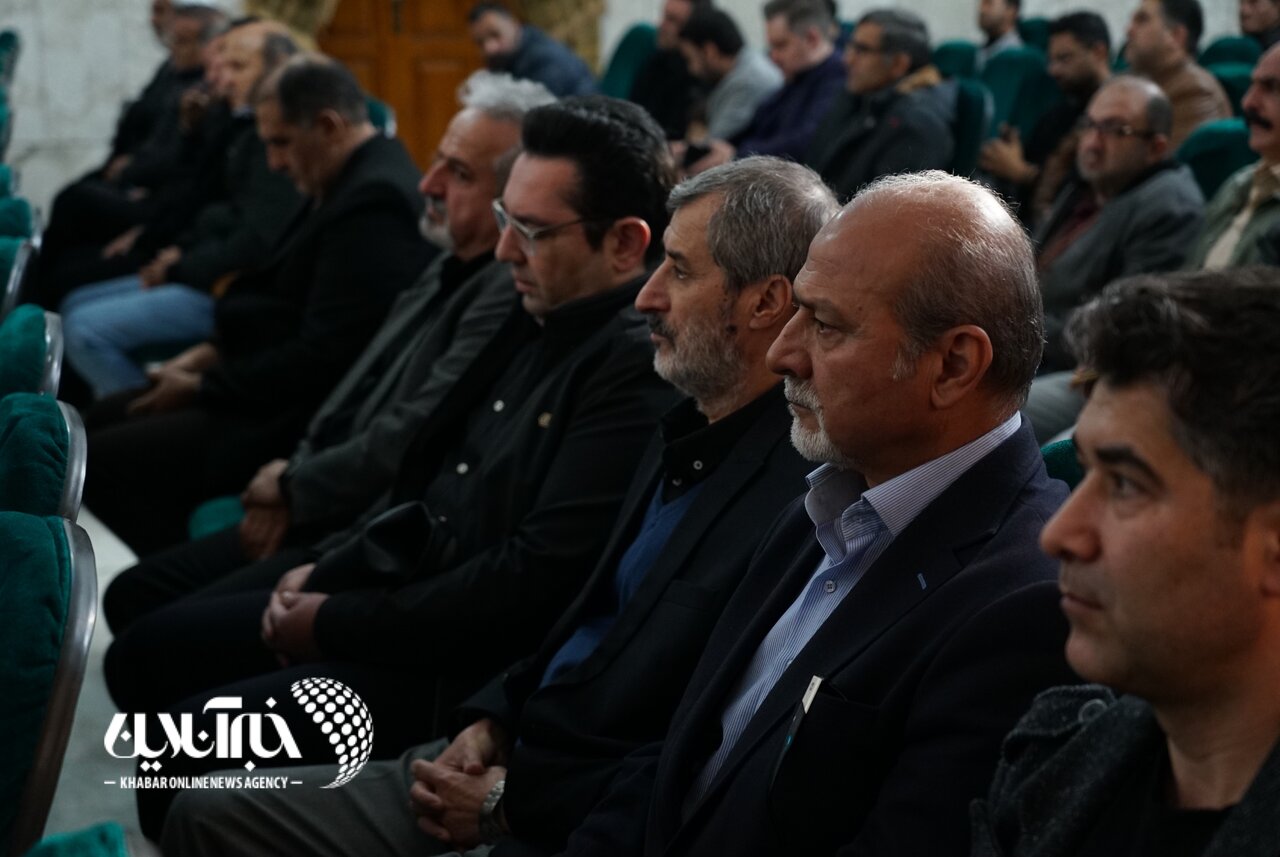 تصاویر | حضور چهرههای سرشناس در مراسم ترحیم مادر محمدحسین میثاقی؛ از مایلیکهن و رحمان رضایی تا قلعهنویی و استیلی