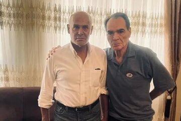 عکس | قاب دو نفره جمشید هاشم‌پور در کنار مرحوم رضا صفایی‌پور