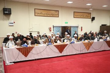 در معرفی ارزش‌ها به نسل جوان، خطا و کم‌کاری کرده‌ایم/ باید مسیر معرفی ارزش‌ها به جوانان را «بازطراحی» کنیم