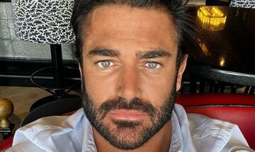 عکس | استایل متفاوت دوستان محمدرضا گلزار در عکس دسته جمعی کنار آقای بازیگر!