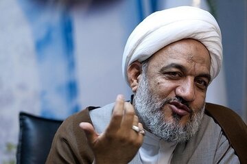 آقاتهرانی: روند فعلی فیلترینگ را قبول ندارم / با دولت در ساماندهی فضای مجازی همکاری می کنیم