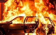 ببینید | لحظه هولناک آتش گرفتن خودرو در پمپ بنزین
