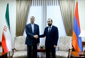 تاکید وزیر خارجه ارمنستان بر اجرایی شدن هرچه سریع تر توافقات تهران و ارمنستان