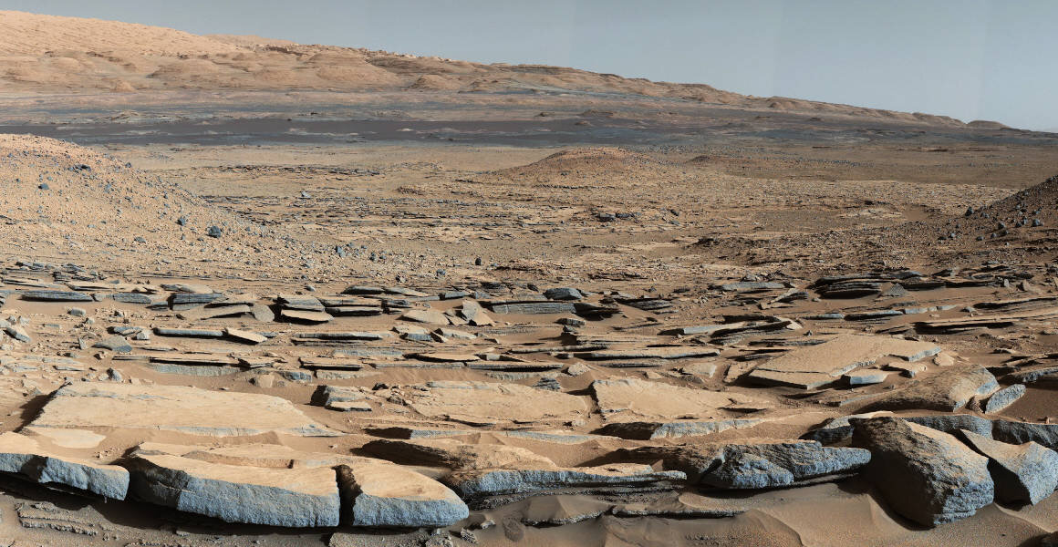 - در مریخ پیدا شد/ نشانه‌هایی از حیات یا وجود آب زیرزمینی؟