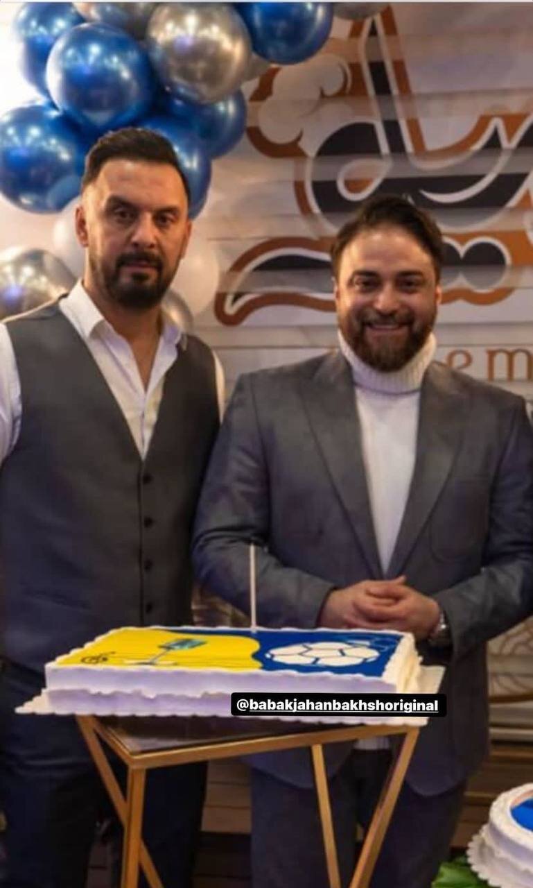 عکس| خواننده معروف در تولد یک استقلالی