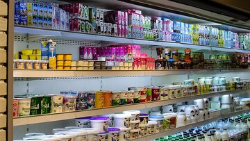 عکس | فاکتور قابل تامل از خرید ماهیانه یک خانه در سال ۹۶ با ۲۰ قلم کالای اساسی؛ زیر ۳۰۰ هزار تومان!