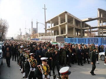 مراسم تشییع پیکر شهید فراجا «شهریار بابایی» در ‌کرمانشاه برگزار شد