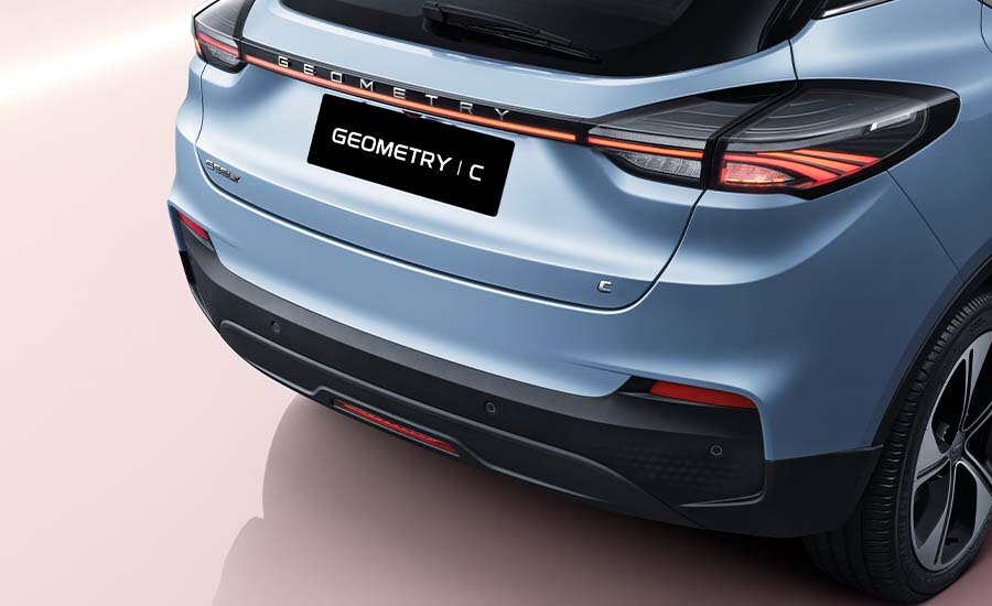 ورود خودروی ساخت ولوو و جیلی به بازار ایران/ عکس