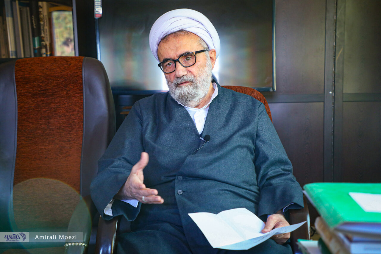 مسیح مهاجری: رفع حصر کروبی به سود نظام بود؛ پرونده بقیه را هم ببندید/ آزادی زندانیان سیاسی هم به نفع کشور است مسیح مهاجری: رفع حصر کروبی به سود نظام بود؛ پرونده بقیه را هم ببندید/ آزادی زندانیان سیاسی هم به نفع کشور است