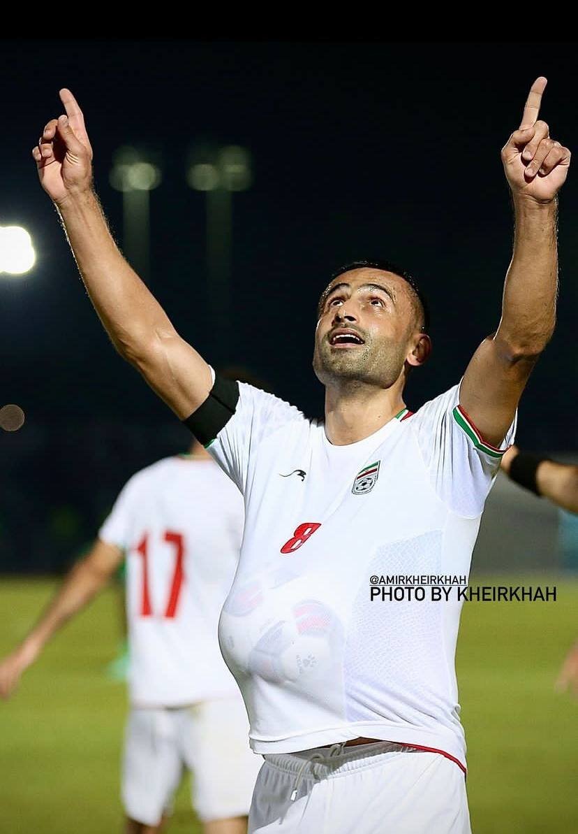 عکس| شادی خاص فرمانده استقلالی پس از طلسمشکنی