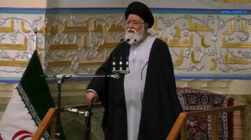 علم‌الهدی : اگر امام صادق(ع) در امور سیاسی مداخله نمی‌کرد، به او ظلم نمی‌شد/  امامت سیاسی دشمن دارد