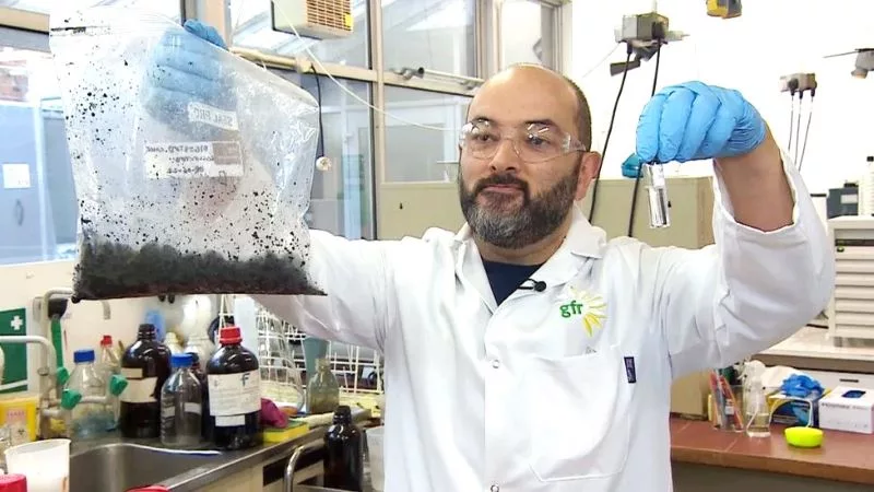 ساخت سوخت جت از مدفوع انسان!