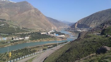 پیشرفت پل بزرگ سفیدرود بین منجیل و طارم به ۸۵ درصد رسید