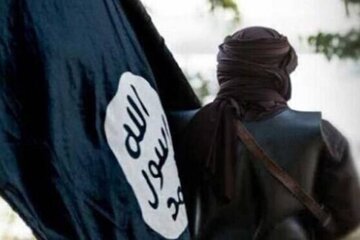 دستگیری 2 تروریست داعش خراسان در قم / آنها قصد ورود به حرم حضرت معصومه را داشتند + عکس