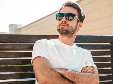 کاشت مو به روش میکروگرافت چیست و چقدر هزینه دارد؟ کاشت مو به روش میکروگرافت چیست و چقدر هزینه دارد؟