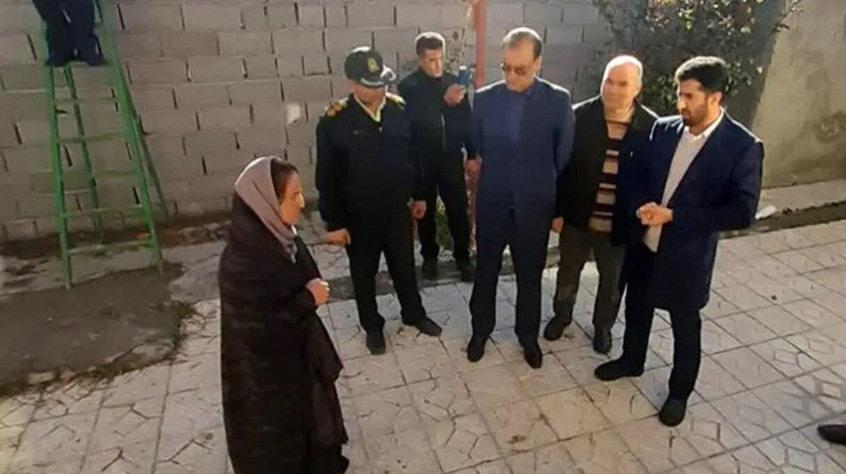 قاتل آوا کوچولو به صحنه جنایت بازگشت/ تصاویر بازسازی صحنه قتل کودک ۴ ساله به دست نامادری سنگدل