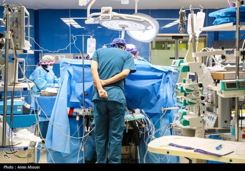 ماجرای پرواز یک قلب اهدایی از کرمان به تهران؛ نجاتبخش کودک ۱۴ ساله/ عکس