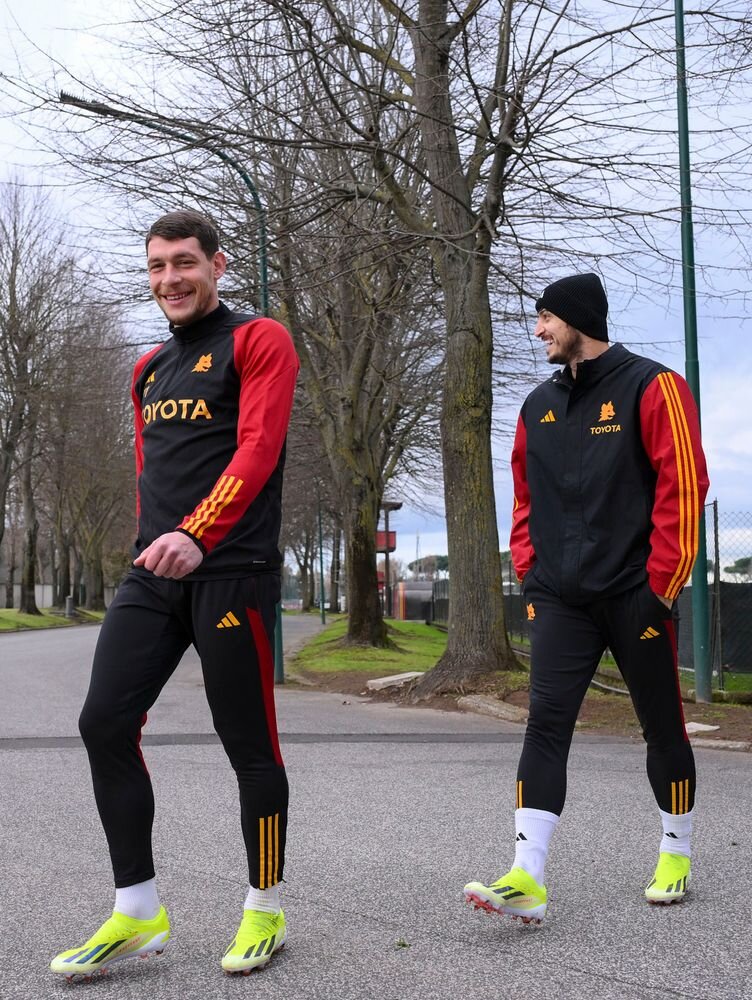 عکس| تیپ زمستانی سردار دور از گرمای قطر